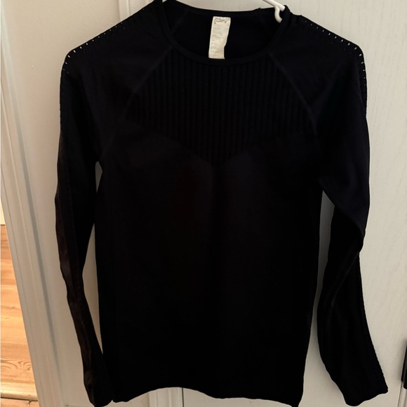 Fabletics Active Top - Picture 1 of 5